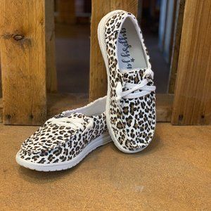 gypsy jazz women's hooray slip on shoe leopard